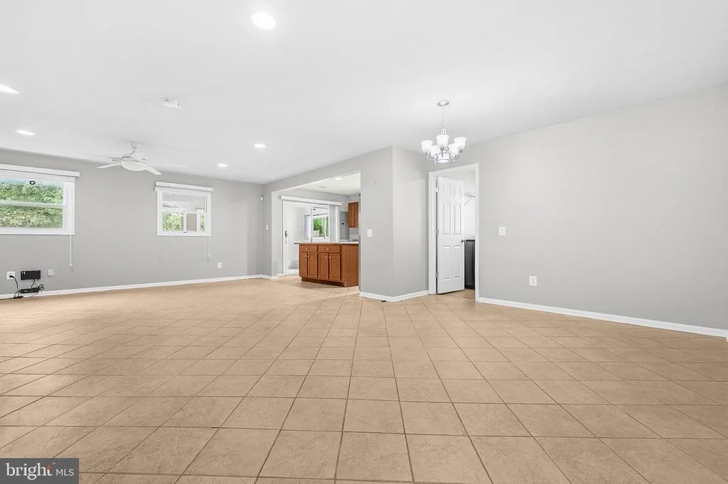 Photo of 8200 LEGION DRIVE