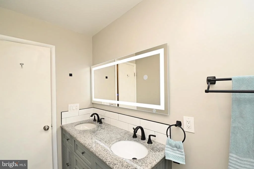 Photo of 1801 ROLLINS DRIVE