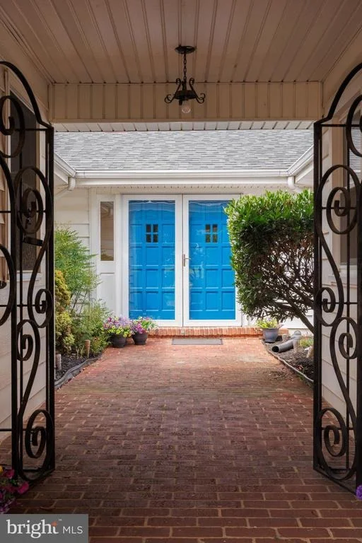 Photo of 2104 CEDAR CIRCLE DRIVE