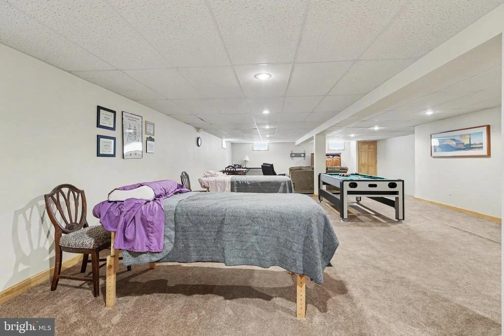 Photo of 2048 BUSTLETON ROAD