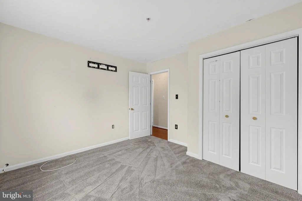 Photo of 9223 E GARY LANE E
