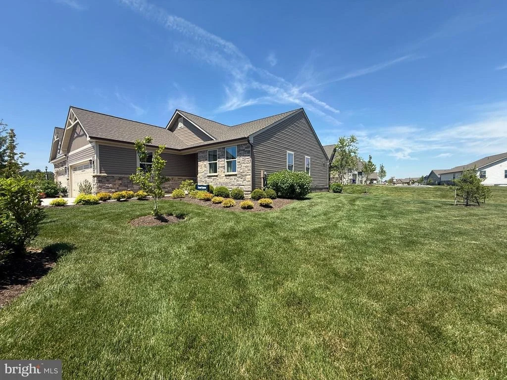 Photo of 2506 CROWN POINT CIRCLE