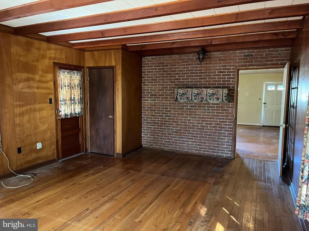 Photo of 604 GRANT PLACE