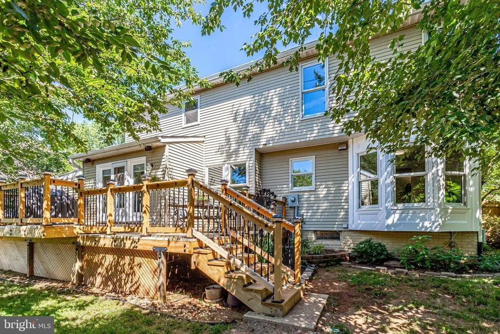 Photo of 7619 CROYDON PLACE