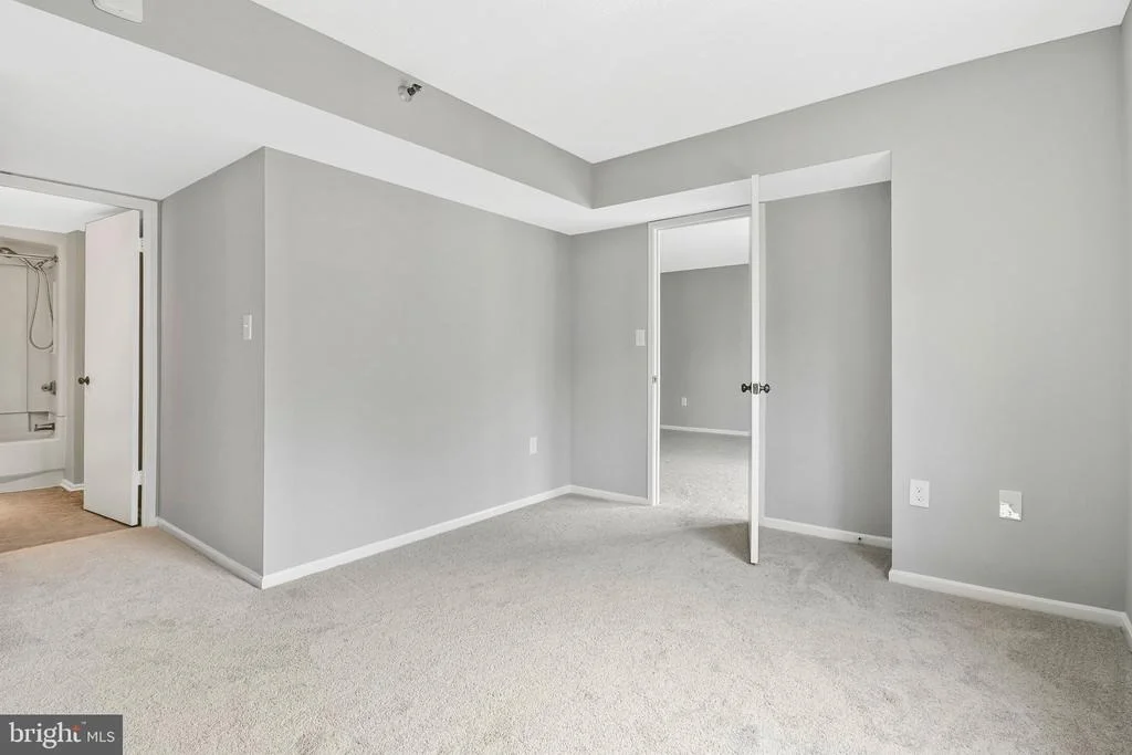 Photo of Unit 2409 at 15107 INTERLACHEN DRIVE