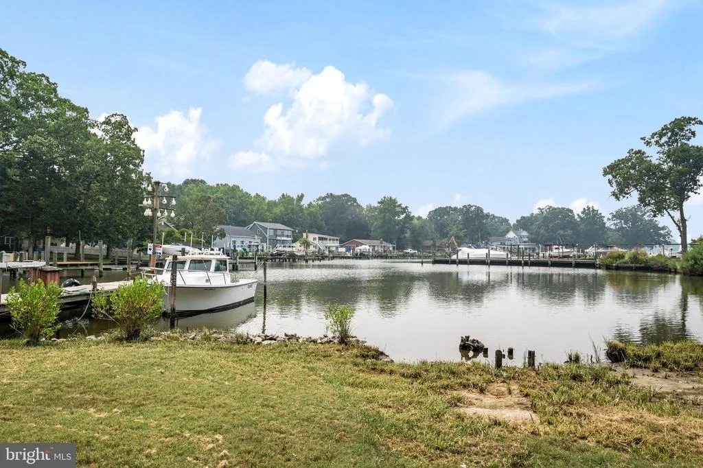 Photo of 1241 JOHNSON DRIVE