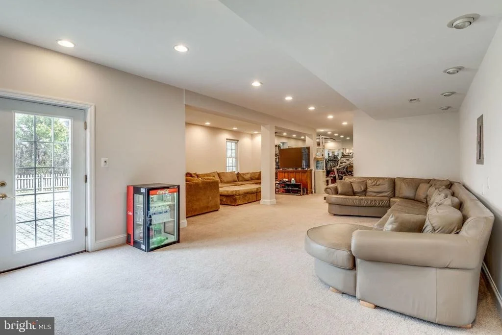 Photo of 42764 JONQUIL LANE