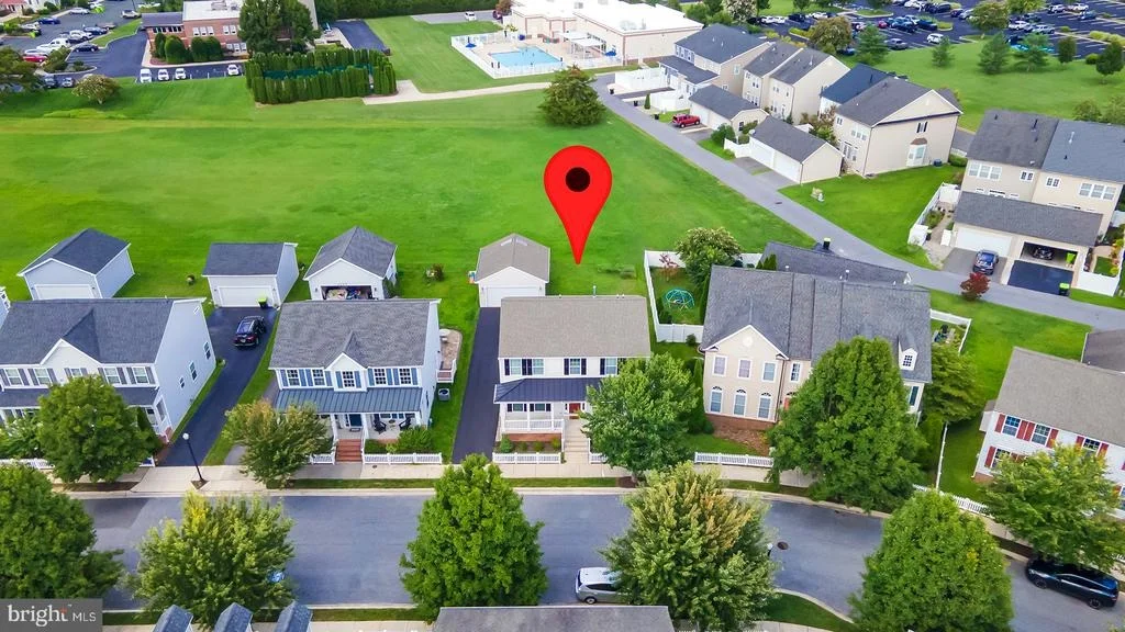 Photo of 327 CARLTON DRIVE