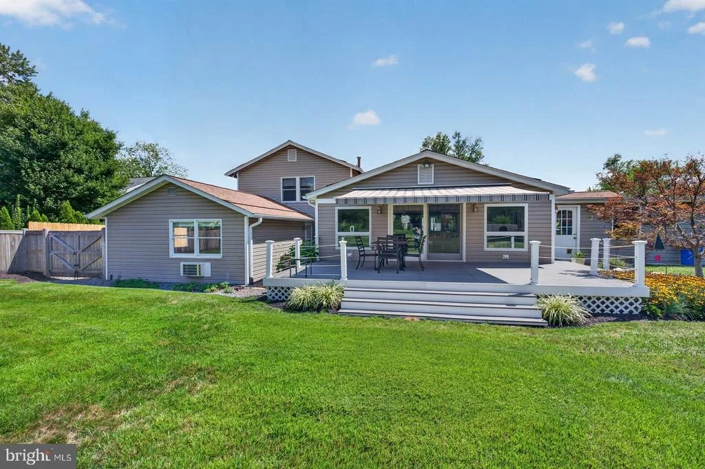 Photo of 18029 LAFAYETTE DRIVE