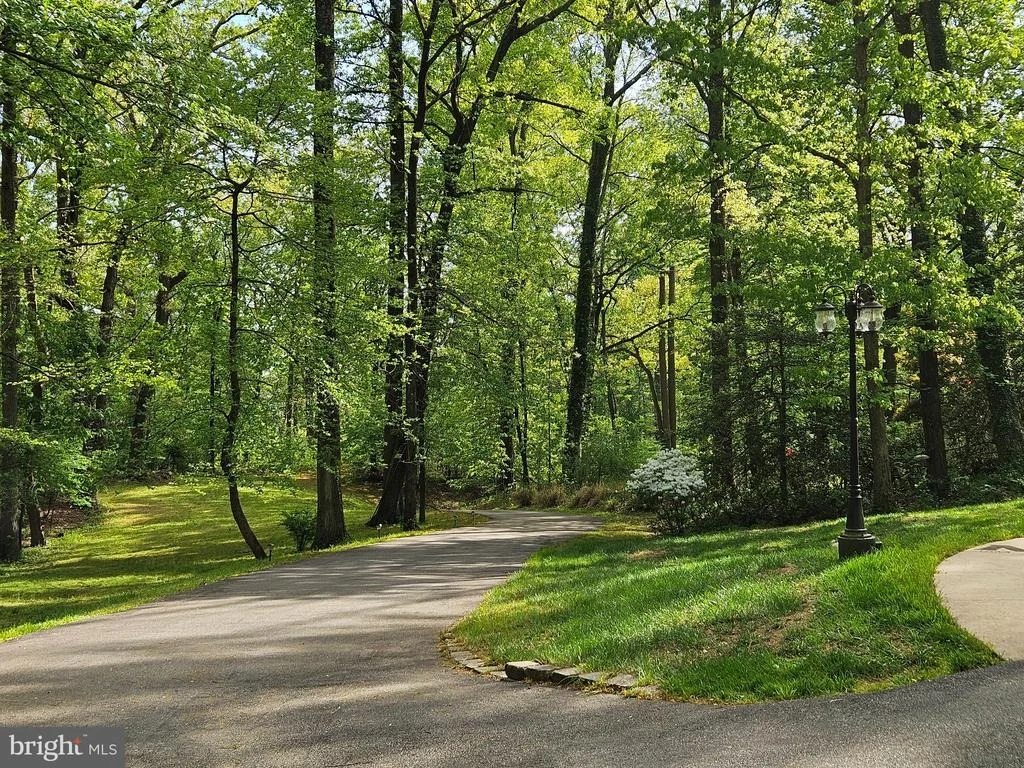 Photo of 1711 RITCHIE HIGHWAY