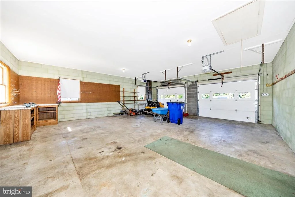 Photo of 5411 JEFFERSON BOULEVARD