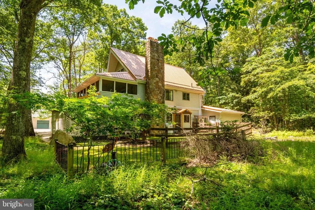 Photo of 961 CEDAR LANE