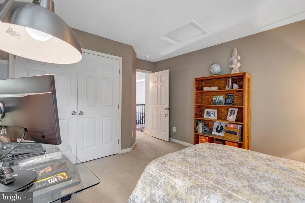 Photo of 10090 TUMMEL FALLS DRIVE