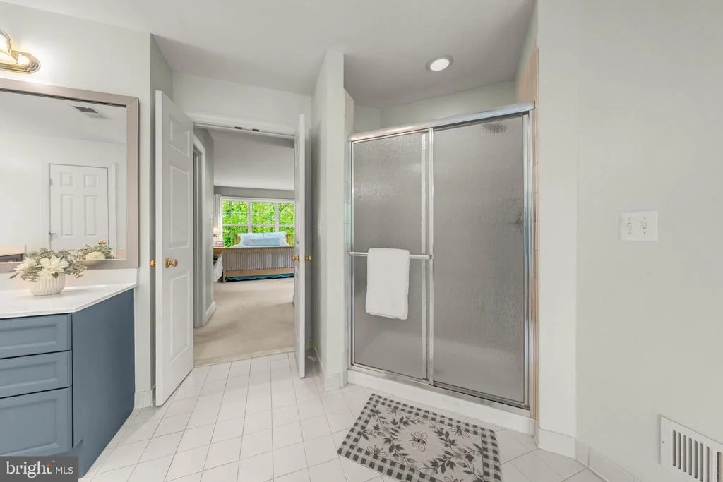 Photo of 40845 FOREST GLEN DRIVE