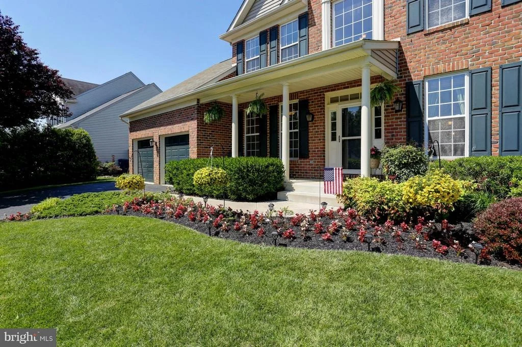 Photo of 5002 SAINT SIMON COURT