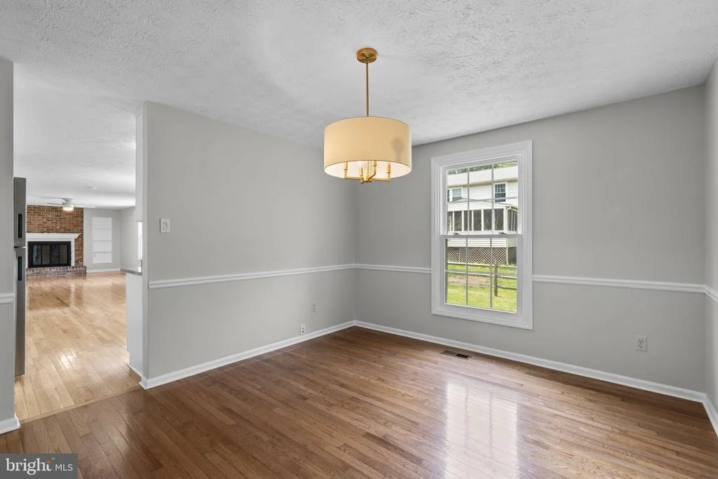 Photo of 8064 RED JACKET WAY