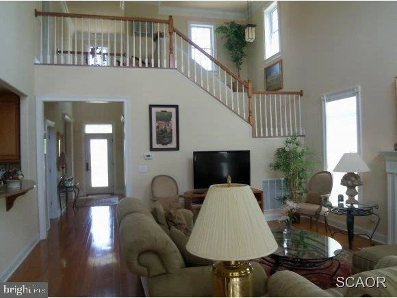 Photo of 6 CEDAR GROVE COURT
