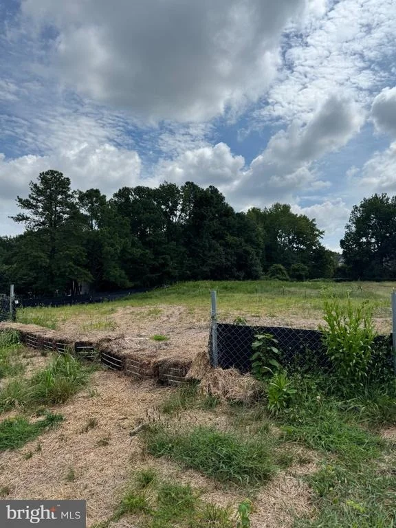 Photo of 7813 CINDER BED ROAD