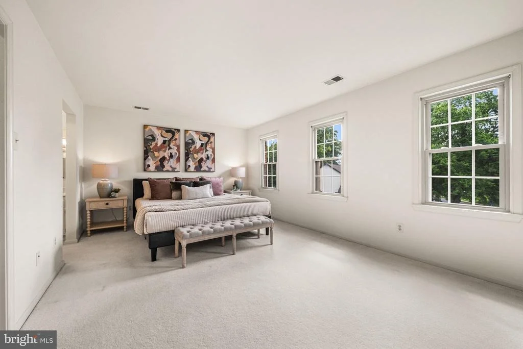Photo of 6011 BURNSIDE LANDING DRIVE