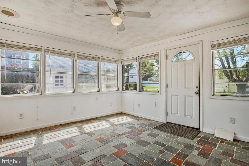 Photo of 7801 WATERVIEW