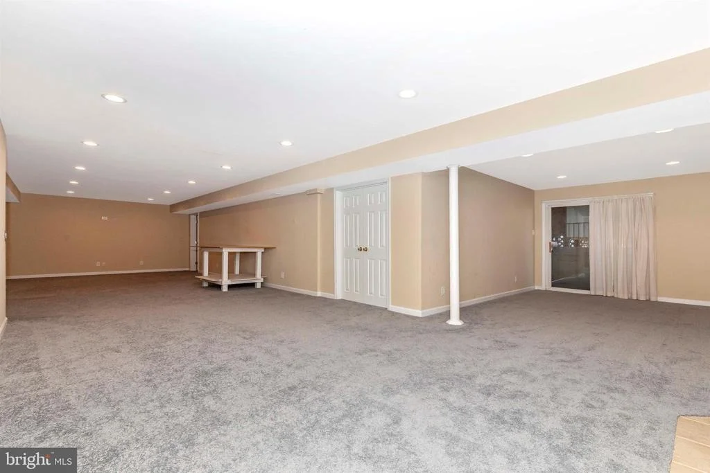 Photo of 17112 MAGIC MOUNTAIN DRIVE