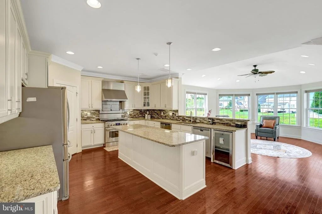 Photo of 24337 EAGLES LANDING PLACE