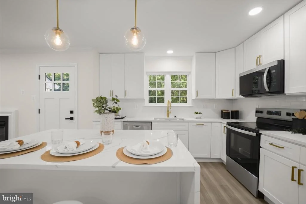 Photo of 9310 BIEMANS TERRACE