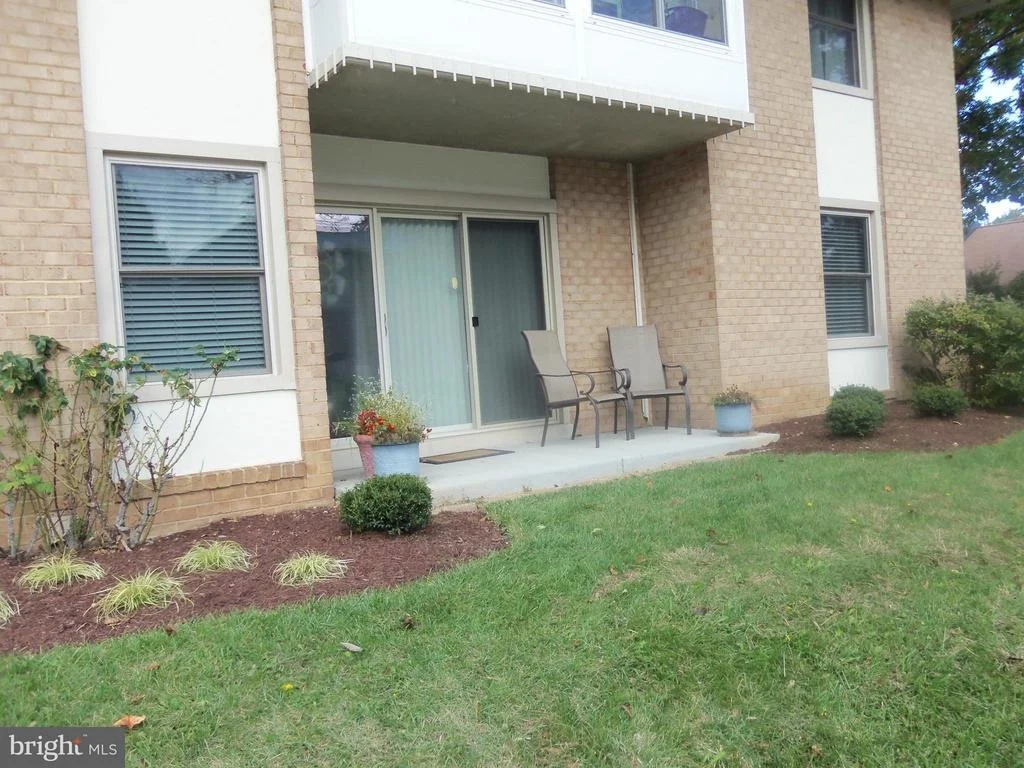Photo of Unit 82F at 3632 GLENEAGLES DRIVE