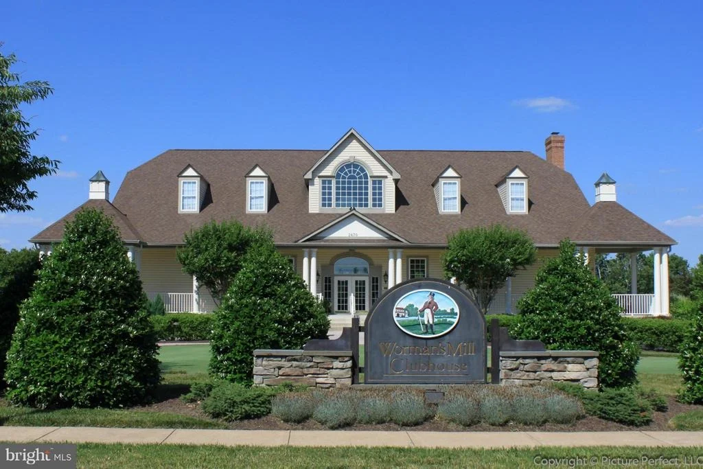 Photo of Unit 409 at 2520 WATERSIDE DRIVE