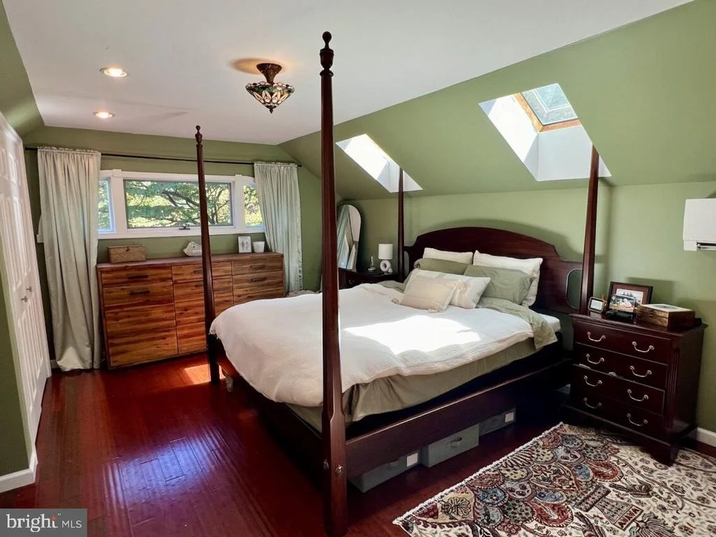 Photo of 2921 DUVALL ROAD