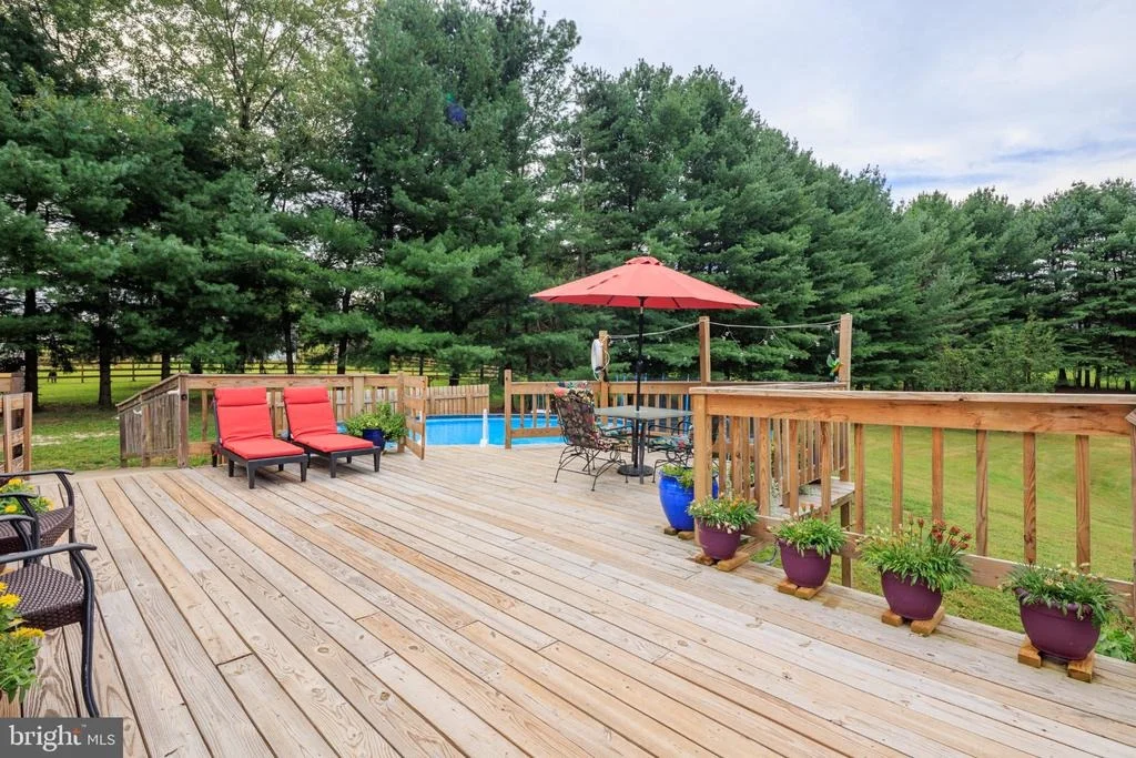 Photo of 1045 DOYLE ROAD