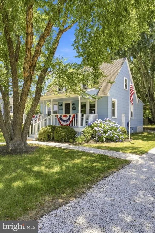 Photo of 21527 CHICKEN POINT ROAD
