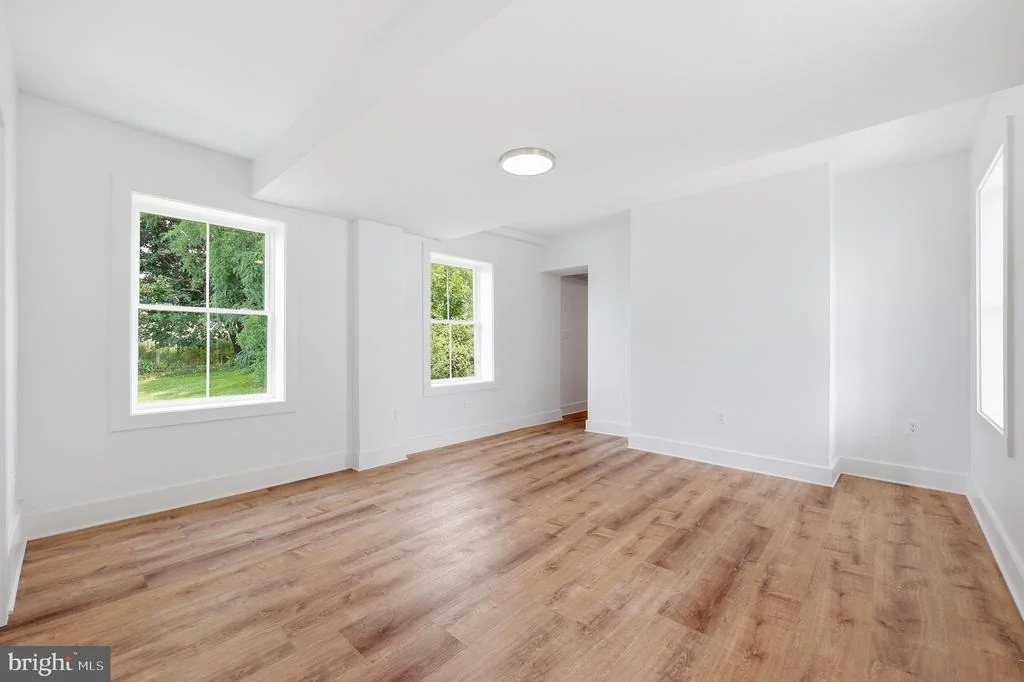 Photo of 11523 HANDBOARD ROAD