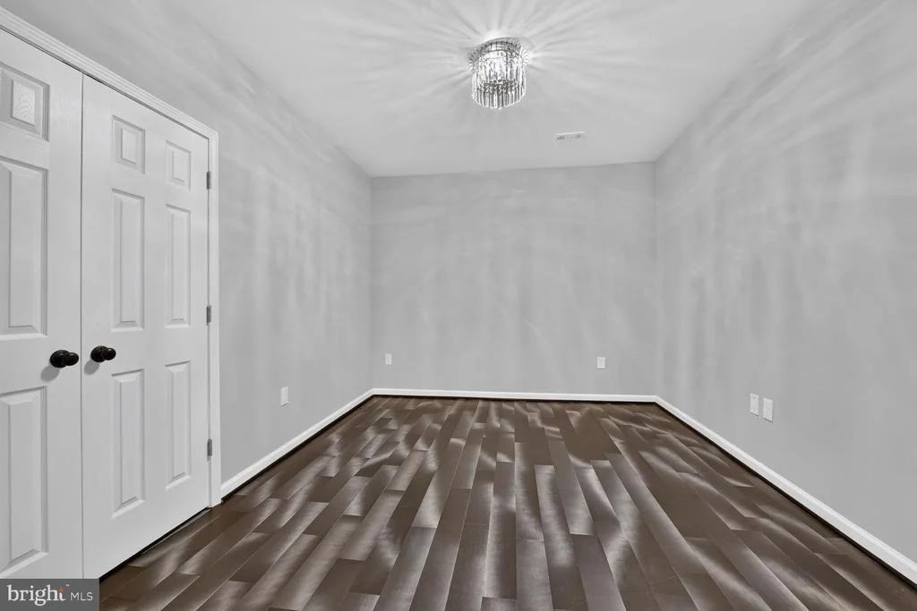 Photo of 43861 HARTLEY PLACE