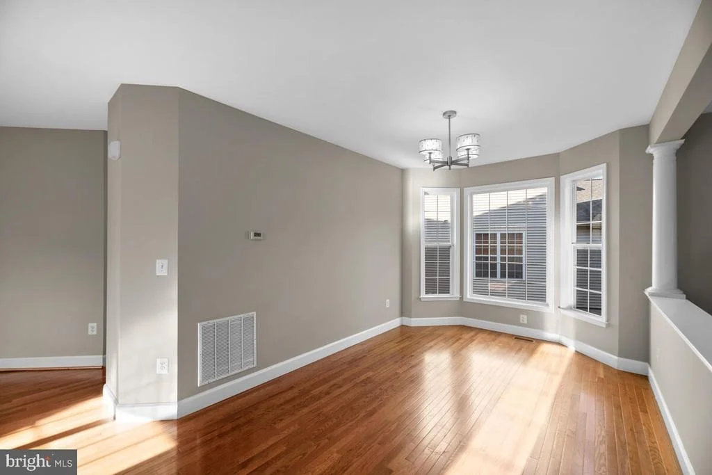 Photo of 1805 N GREENLEESE DRIVE