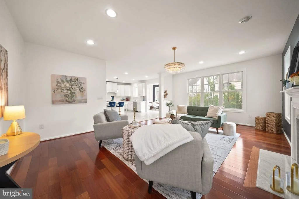 Photo of 23246 MINERVA DRIVE