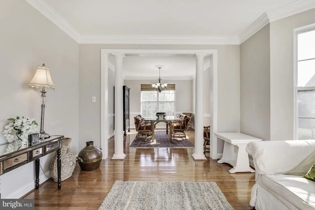 Photo of 4834 BROOM DRIVE