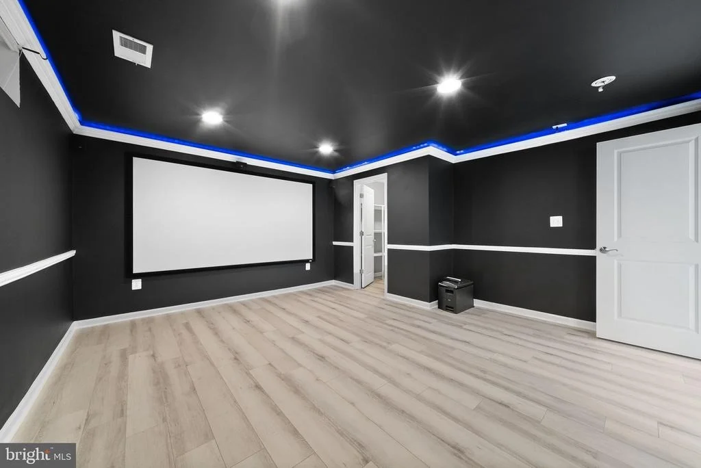 Photo of 23246 MINERVA DRIVE