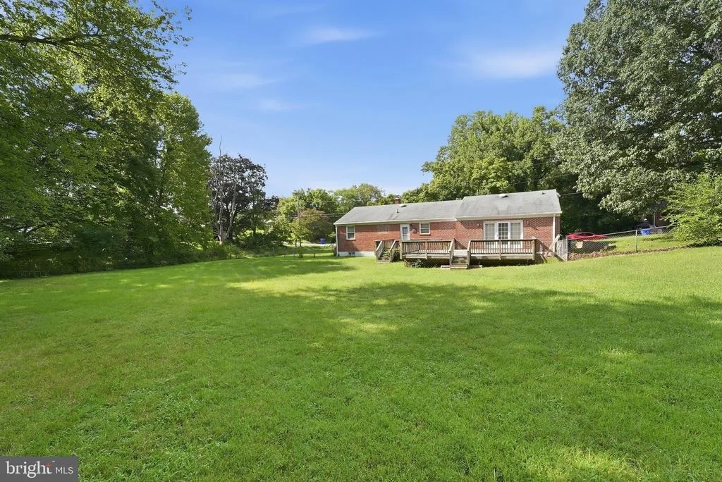 Photo of 3260 GREEN MEADOWS DRIVE