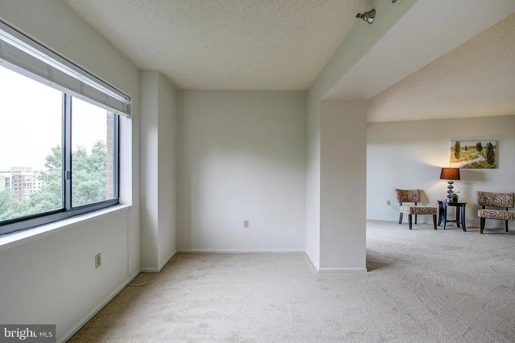 Photo of Unit 1018 at 15100 INTERLACHEN DRIVE