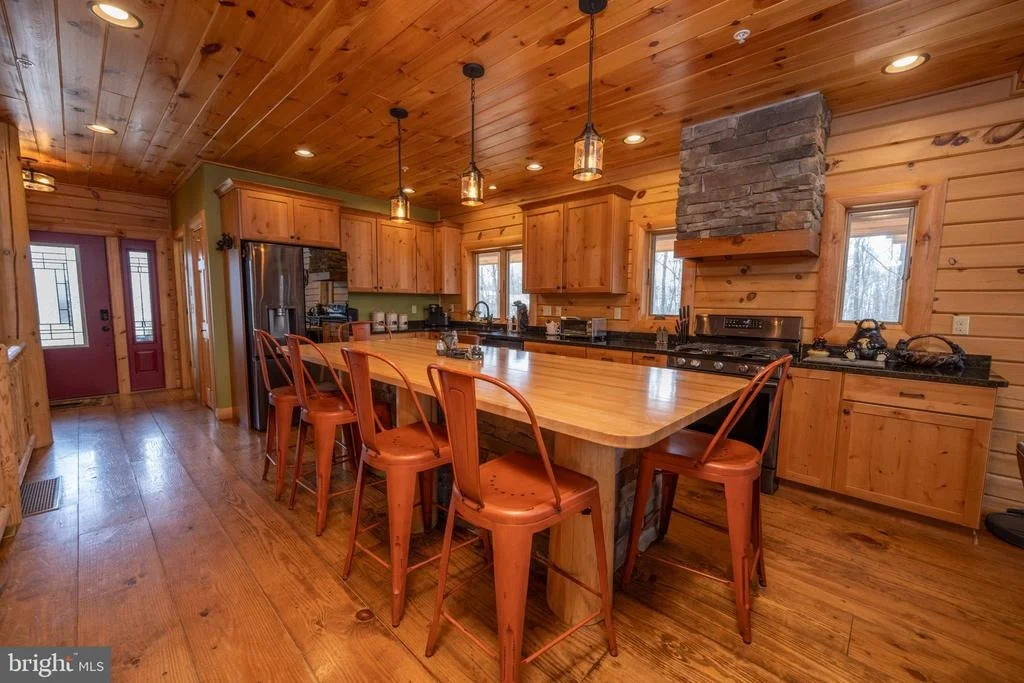 Photo of 276 SUNDANCE WAY