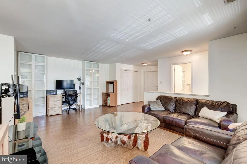Photo of Unit 2A at 2406 DOMINION DRIVE