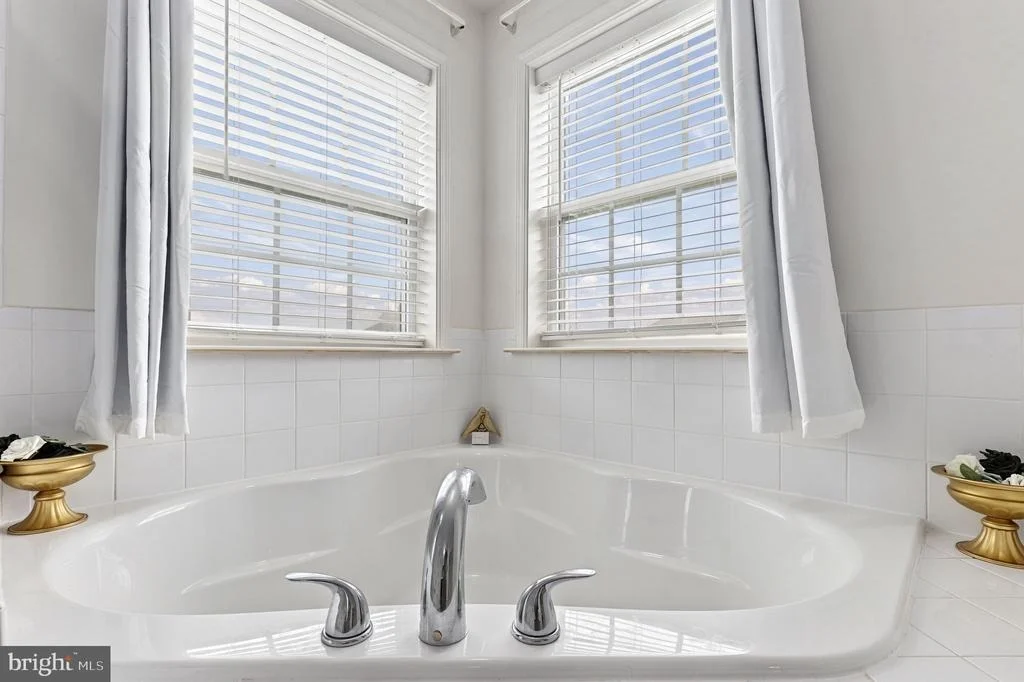 Photo of 18316 PETWORTH CIRCLE