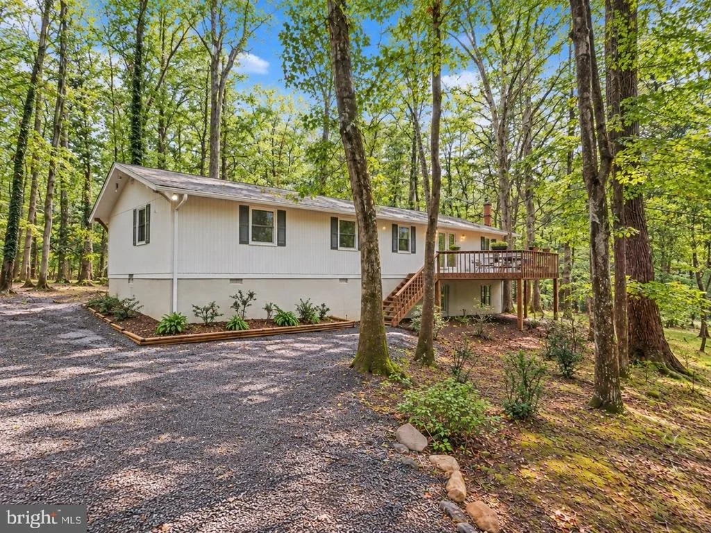 Photo of 222 CREEKSIDE DRIVE