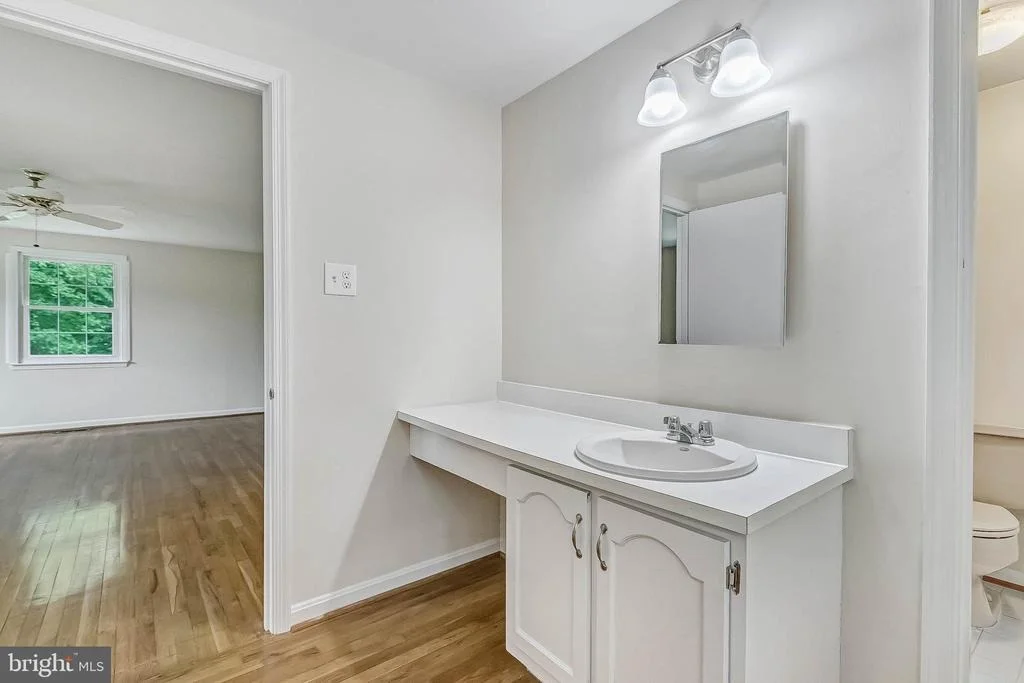 Photo of 13416 HATHAWAY DRIVE