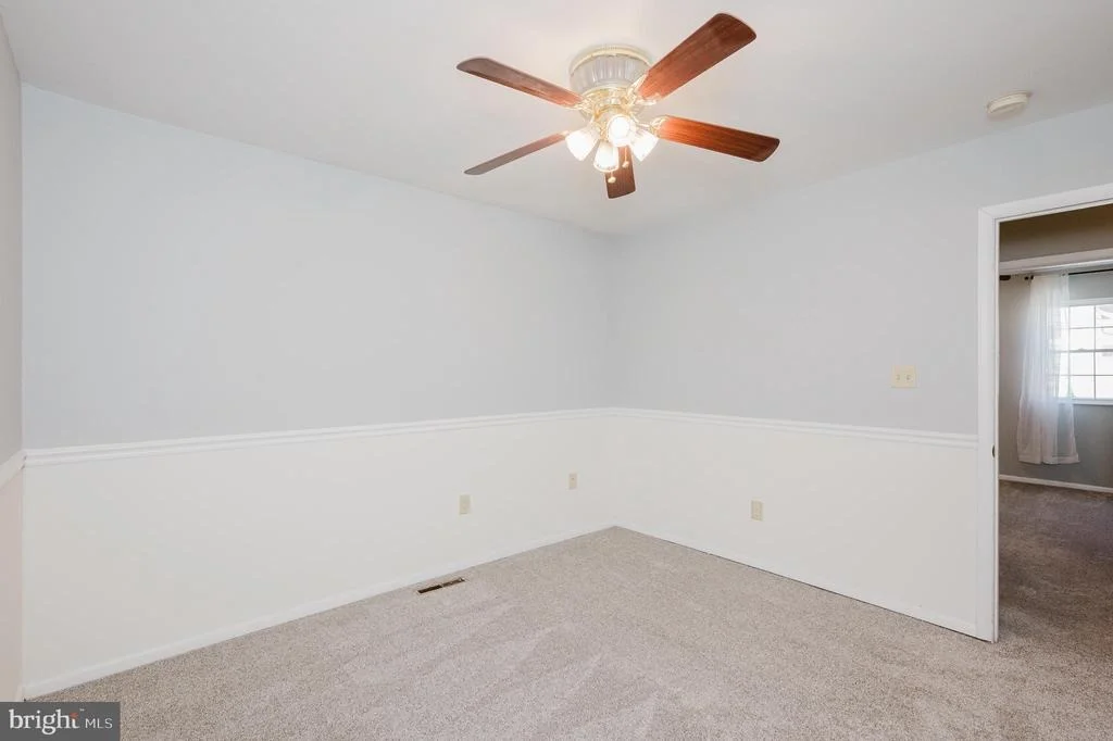 Photo of 406 LABURNUM ROAD
