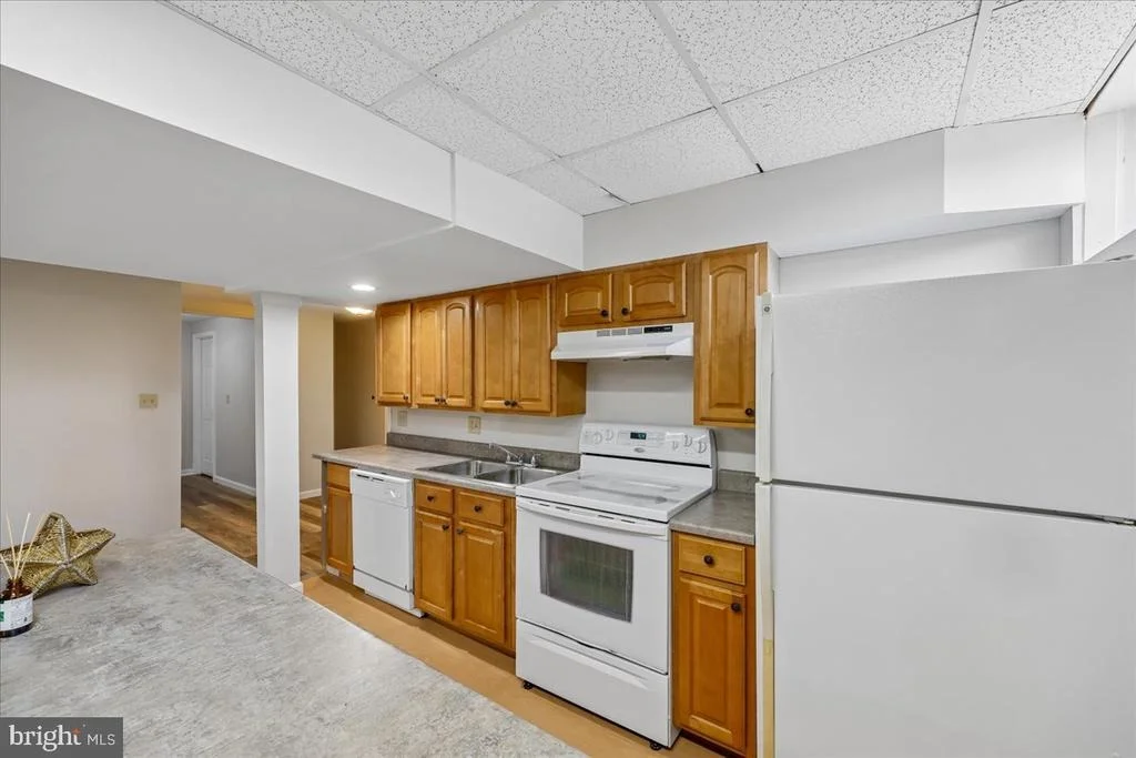 Photo of 8009 STONE RIDGE DRIVE