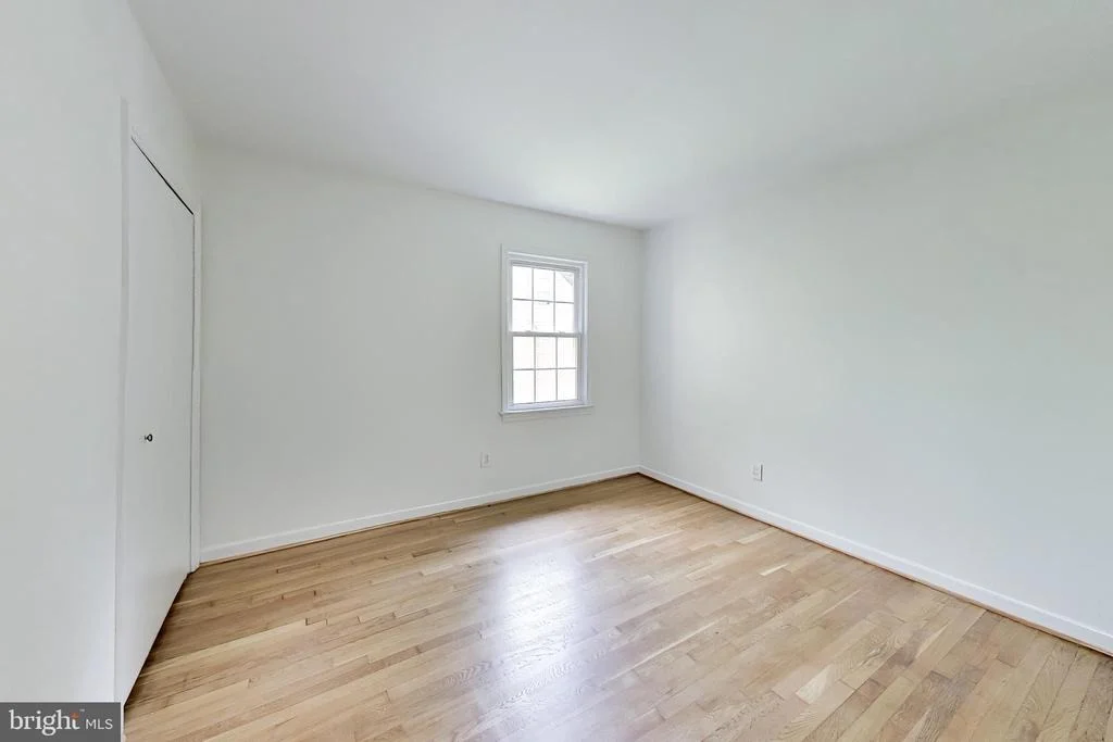 Photo of 4 ORCHARD WAY N