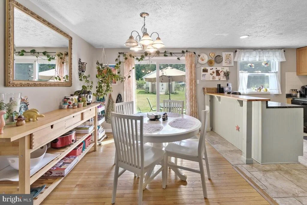 Photo of 4403 FELDSPAR ROAD