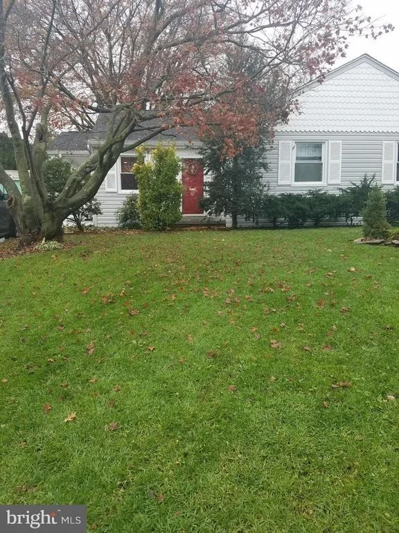 Photo of 306 W 12TH STREET